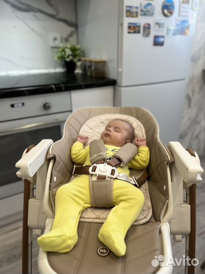 Стульчик для кормления happy baby