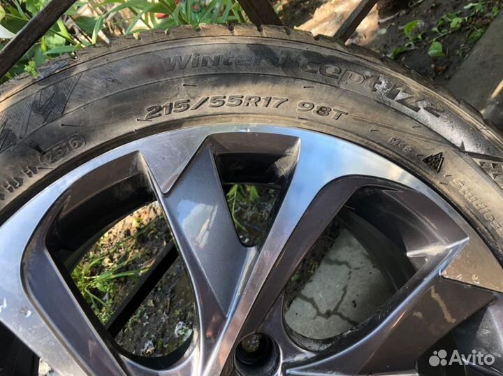 Winter Tact Snow + Ice 215/55 R17 98