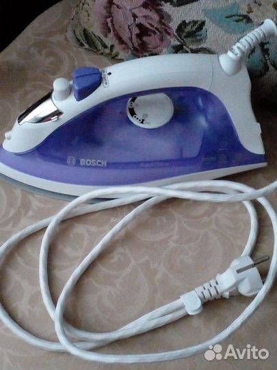 Утюг паровой Bosch TDA2377 QuickFilling Secure