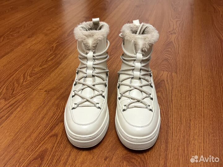 Ботинки Reserved (зима/осень)