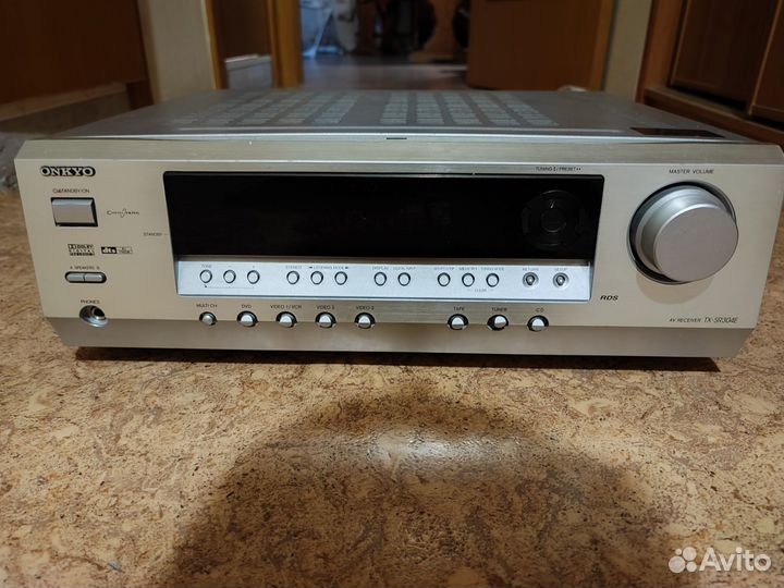 Av ресивер onkyo tx-sr304e