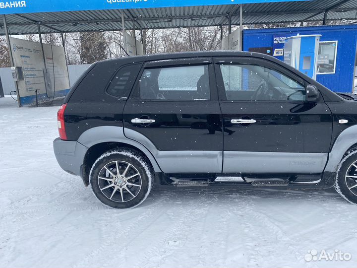 Hyundai Tucson 2.0 AT, 2005, 278 000 км