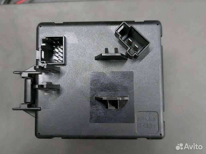 Замок зажигания mercedes w204