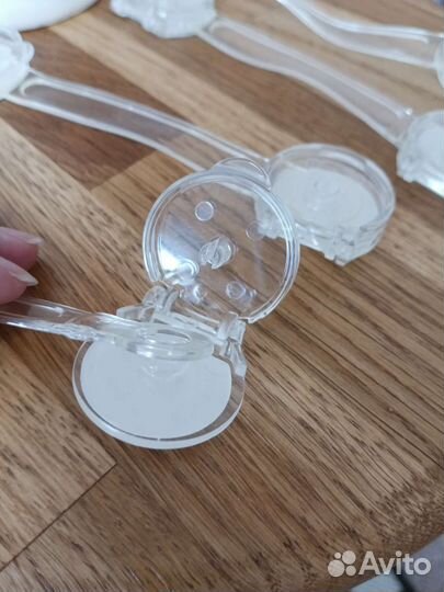 Блокиратор для мебели от детей и животных