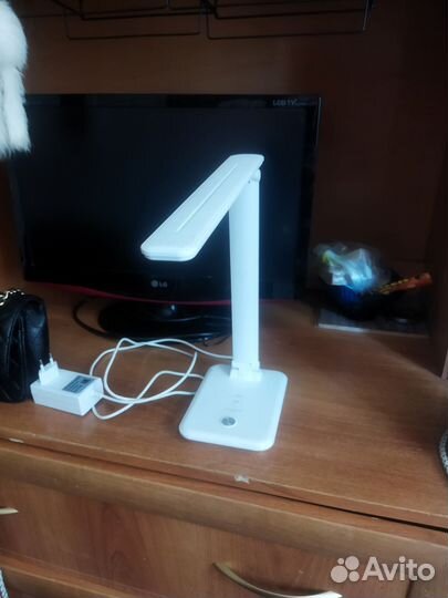 Лампа настольная