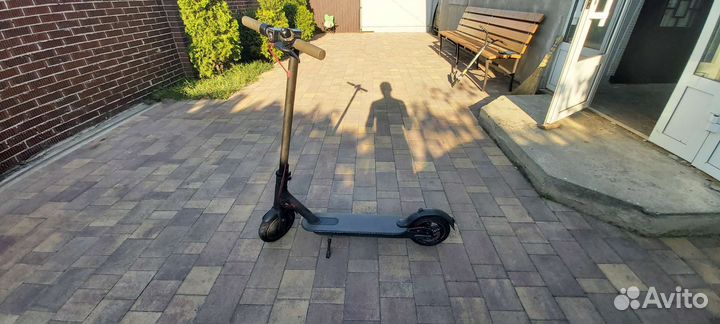 Электросамокат xiaomi m365