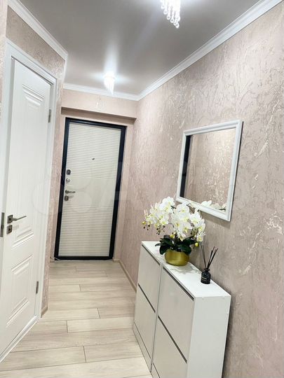 2-к. квартира, 55 м², 5/5 эт.