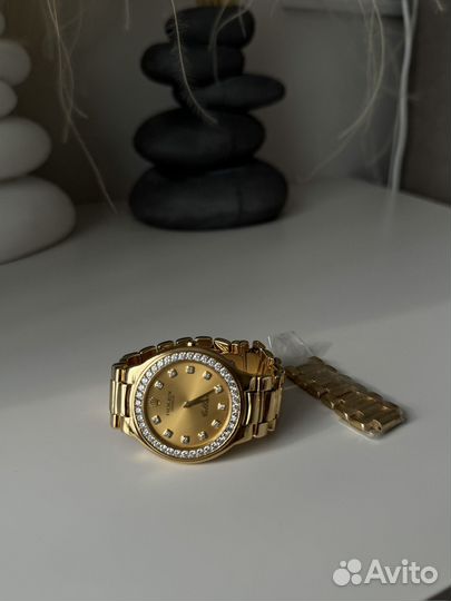 Золотые женские наручные часы Rolex