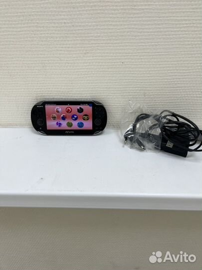 Sony playstation PSP Vita Прошитая (16Gb/Sim)