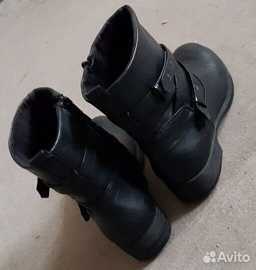 Кожаные ботинки