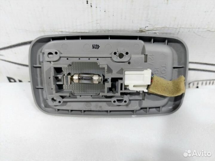 Плафон салонный RAV 4 2000-2005 Toyota RAV4 2