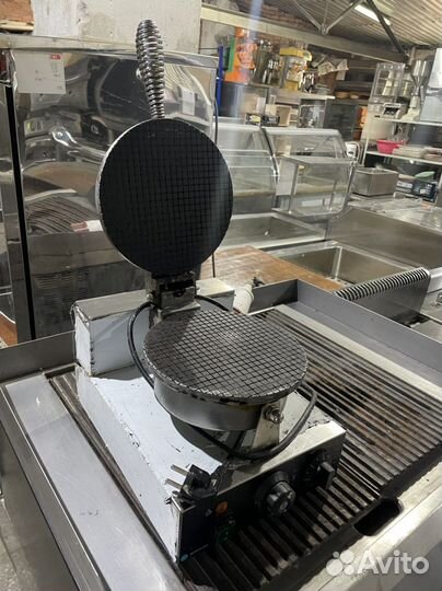 Вафельница Хуракан