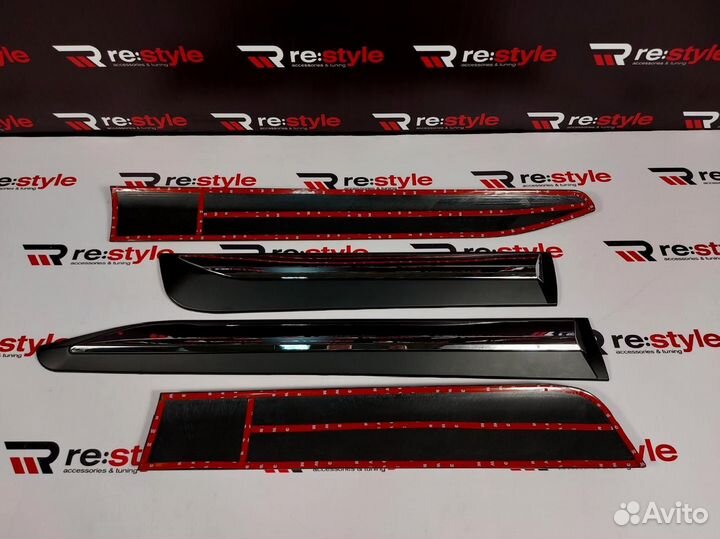 Молдинги дверей Toyota Hilux Pick Up S1622