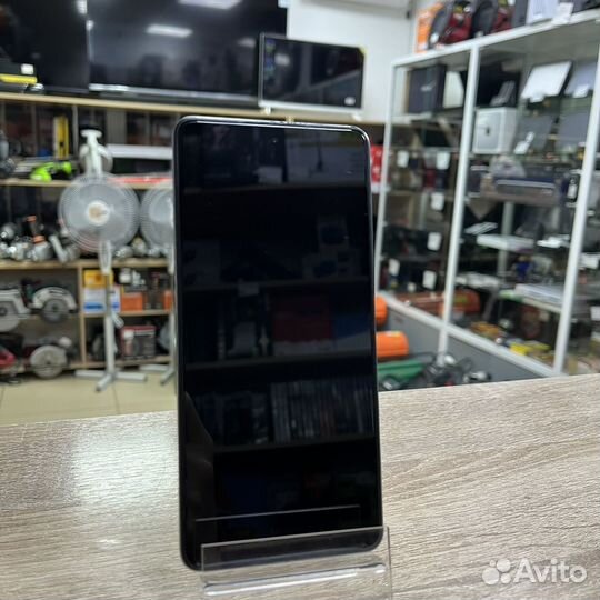 TECNO Camon 20 Pro, 8/256 ГБ