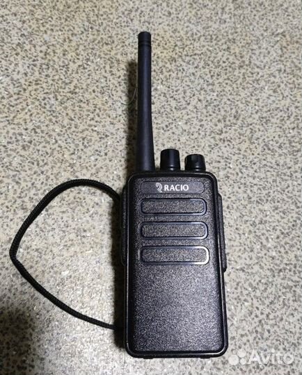 Радиостанция Racio R300 UHF