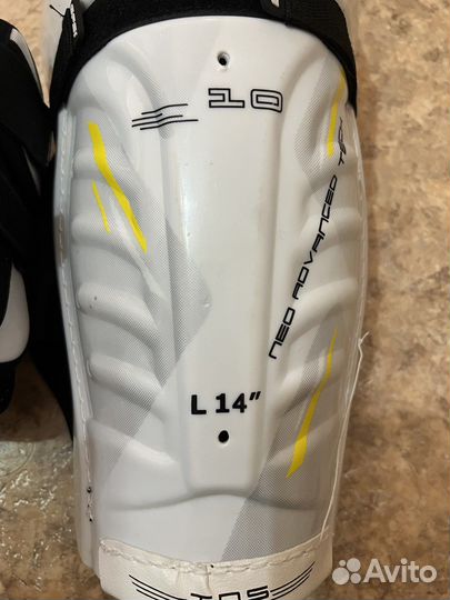 Защита хоккейеая (Налокотники и щитки ног)