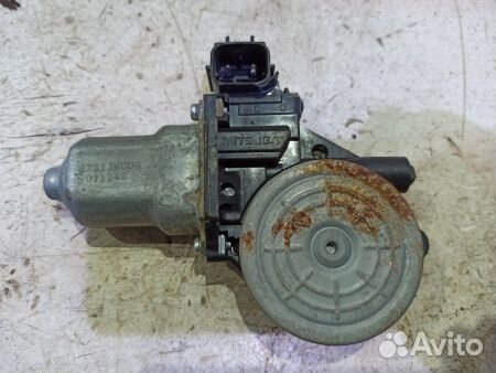 Моторчик заднего левого стеклоподъемника