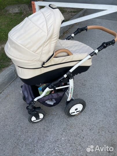 Коляска с большими колесами