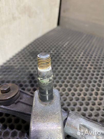 Трапеция дворников Jeep Liberty KJ Либерти