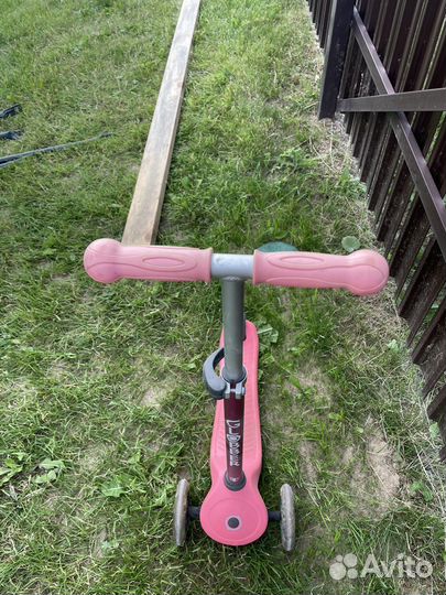 Самокат трехколесный globber primo lights