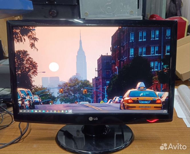 Мониторы 17 19 20 22