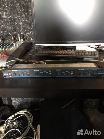 Усилитель для наушников Proel HAP 10