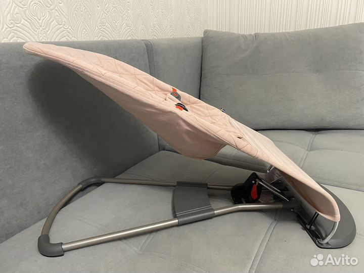 Шезлонг babybjorn оригинал