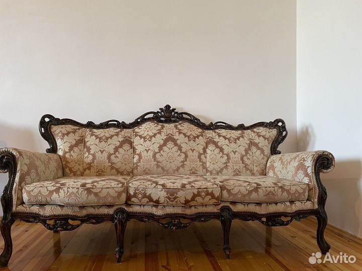 Диван и кресло румынские
