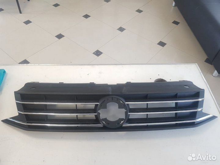 Решетка радиатора Volkswagen Polo