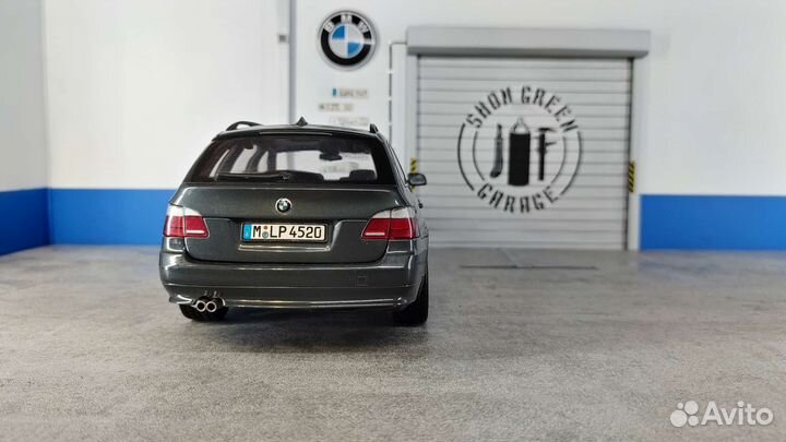 Bmw 5-series e61 Kyosho grey 1:18