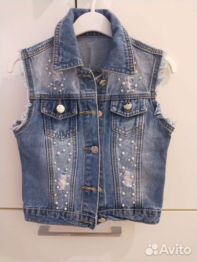 Джинсовая жилетка для девочки