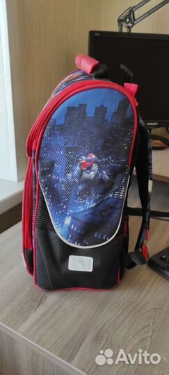 Рюкзак школьный
