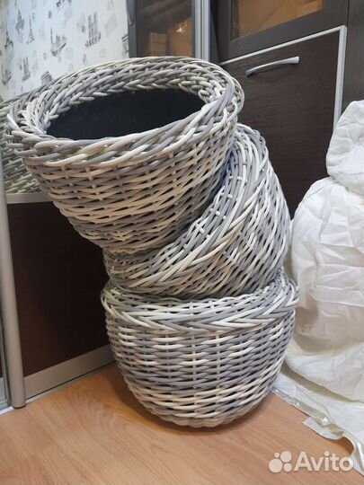 Комплект кашпо из ротанга