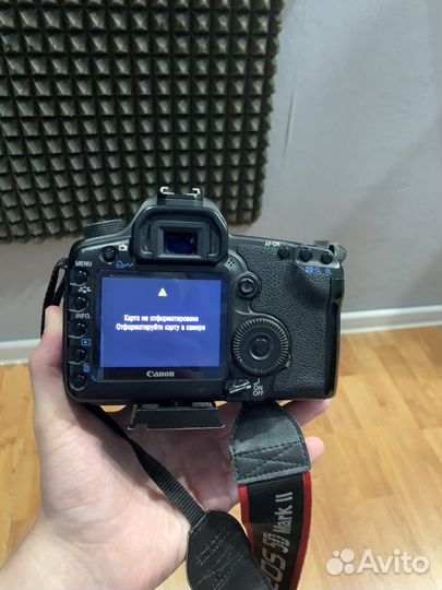 Зеркальный фотоаппарат canon 5D mark2