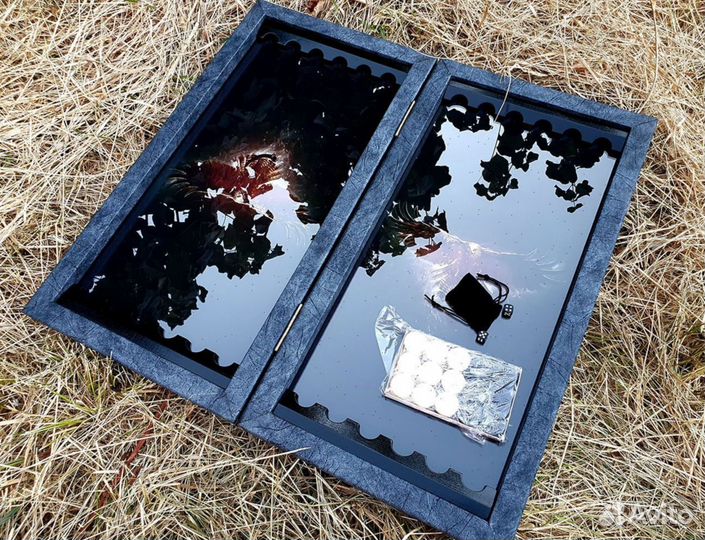 Нарды под стеклом