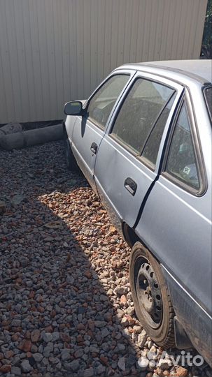 На разбор daewoo nexia 2