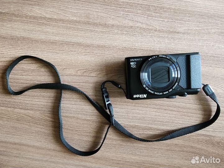 Компактный фотоаппарат nikon