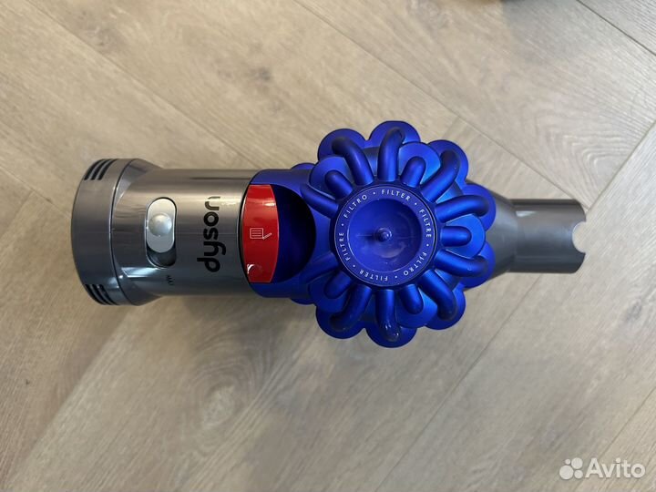 Пылесос dyson v7