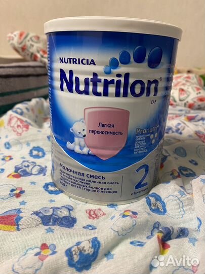 Смесь нутрилон гипоаллергенный 2 (1,5 банки)