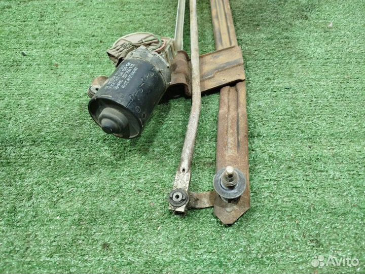 Трапеция дворников Volkswagen Passat универсал