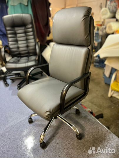 Кресло офисное компьютерное