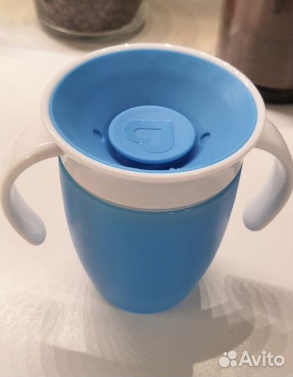 Поильник munchkin