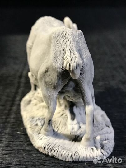 Коза с козленочком фигурка мраморная крошка