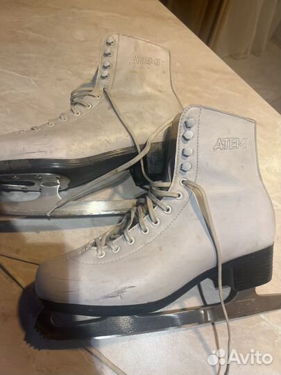 Коньки фигурные