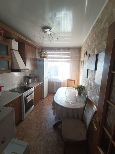3-к. квартира, 65 м², 8/9 эт.