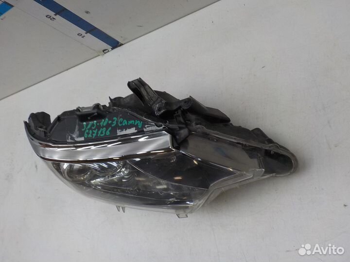 Фара правая Toyota Camry