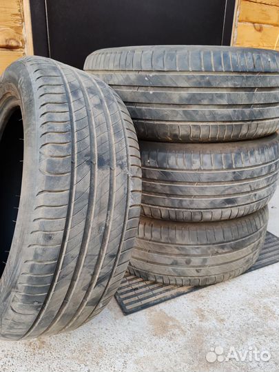 Michelin Primacy 4 215/55 R16