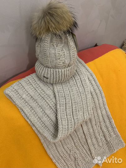 Шапка, шарф зимний новый 55-57