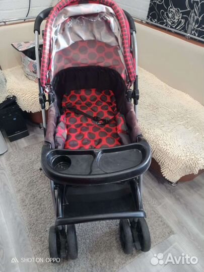 Прогулочная коляска