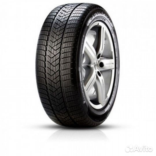Pirelli Scorpion Winter 325/35 R22 114V
